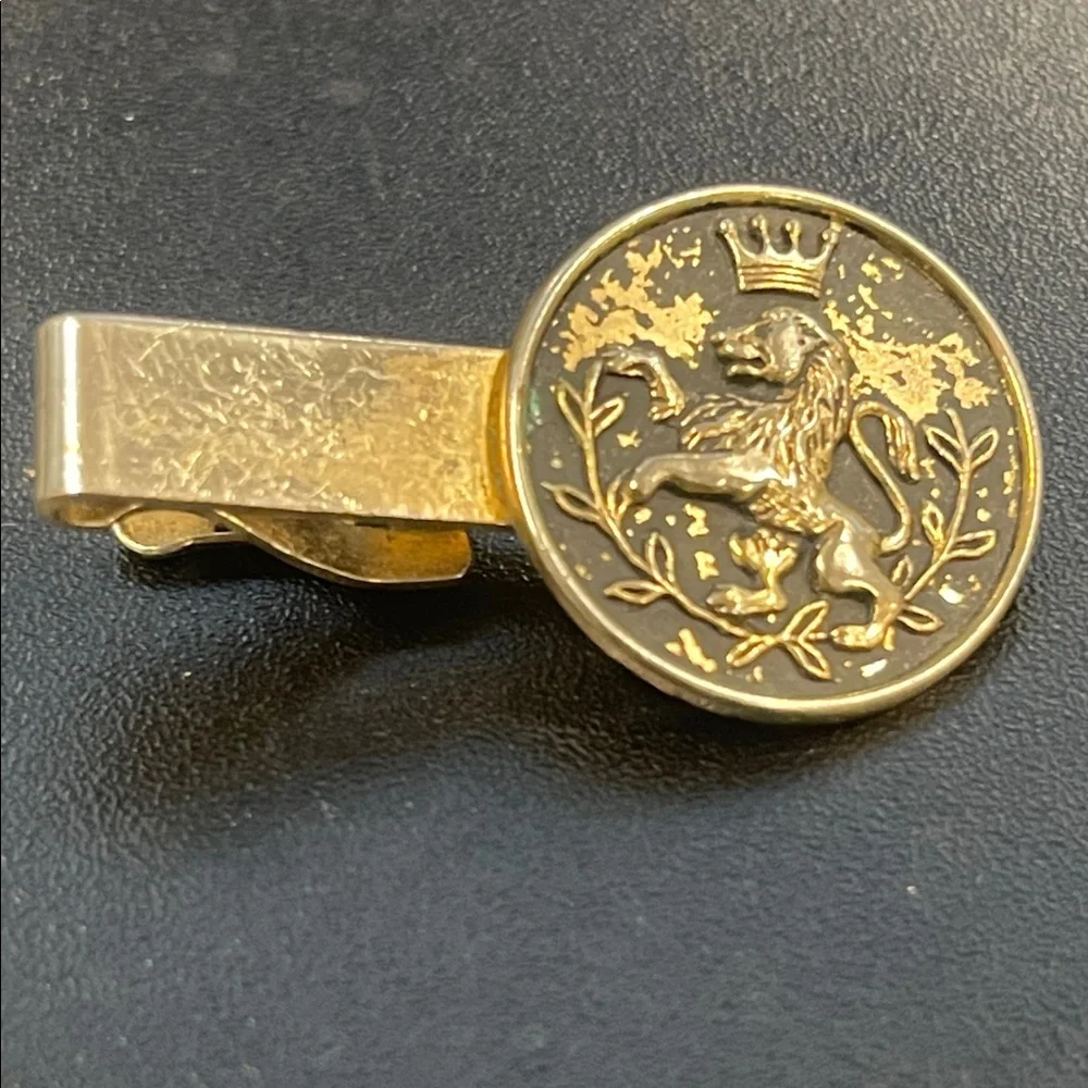 Gold Lion Emblem Tie Clip
